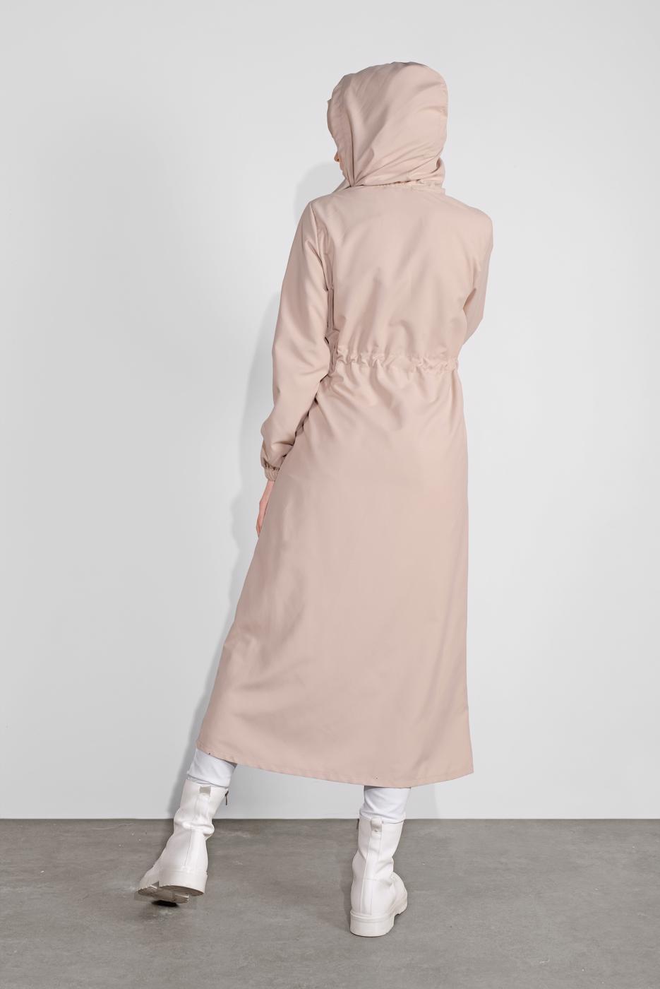 Vêtements hijab BEIGE TRENCH-COAT ZIPPÉ TAILLE-NOUÉE AVEC CAPUCHE 0715 