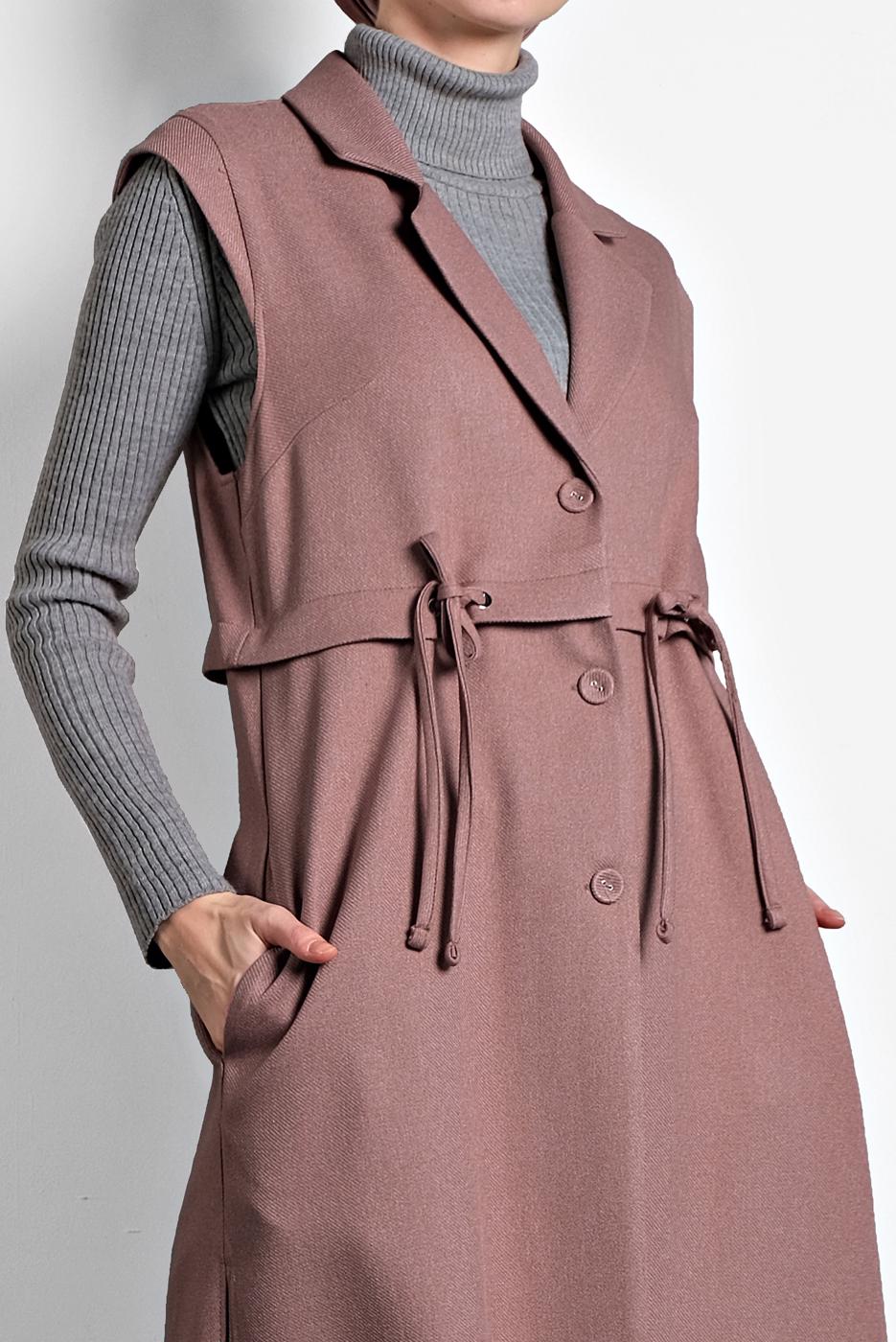 Tesettür giyim PUDRA  ALVİNA BELİ BÜZGÜLÜ DÜĞMELİ YELEK 40121