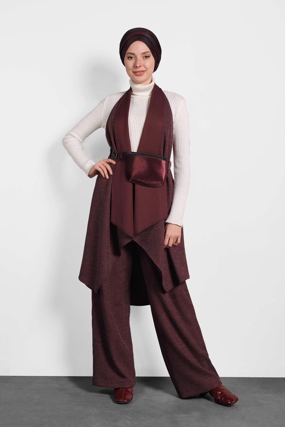 Tesettür giyim BORDO ALVİNA ASİMETRİK KESİM SALAŞ YELEK 40417
