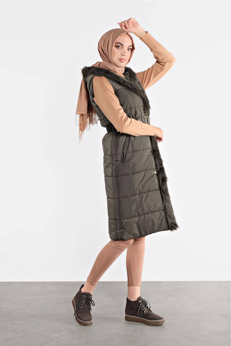 Tesettür giyim HAKİ ALVİNA KAPÜŞONLU ŞİŞME YELEK 90064