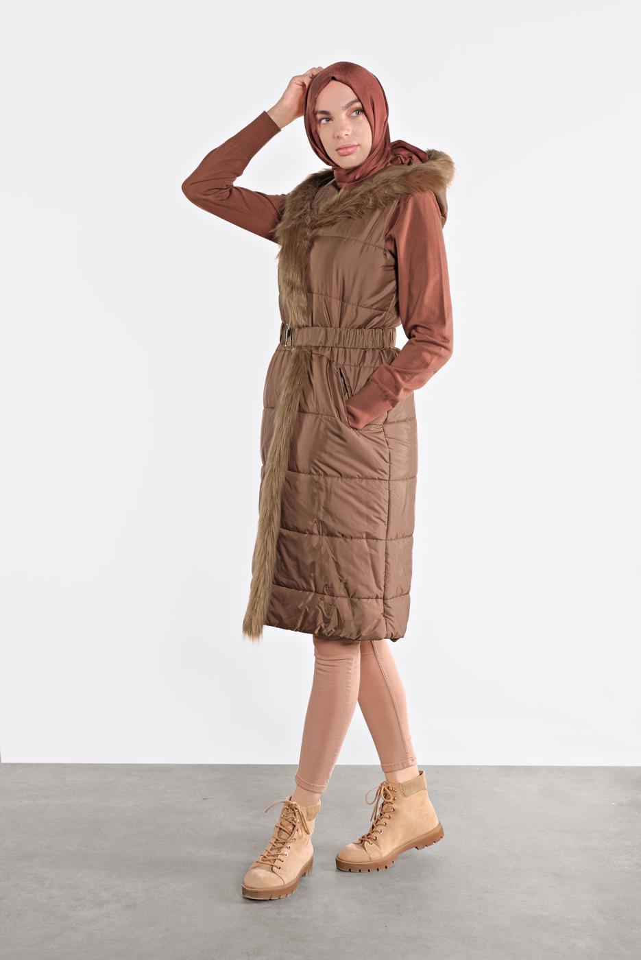 Tesettür giyim TABA ALVİNA KAPÜŞONLU ŞİŞME YELEK 90064