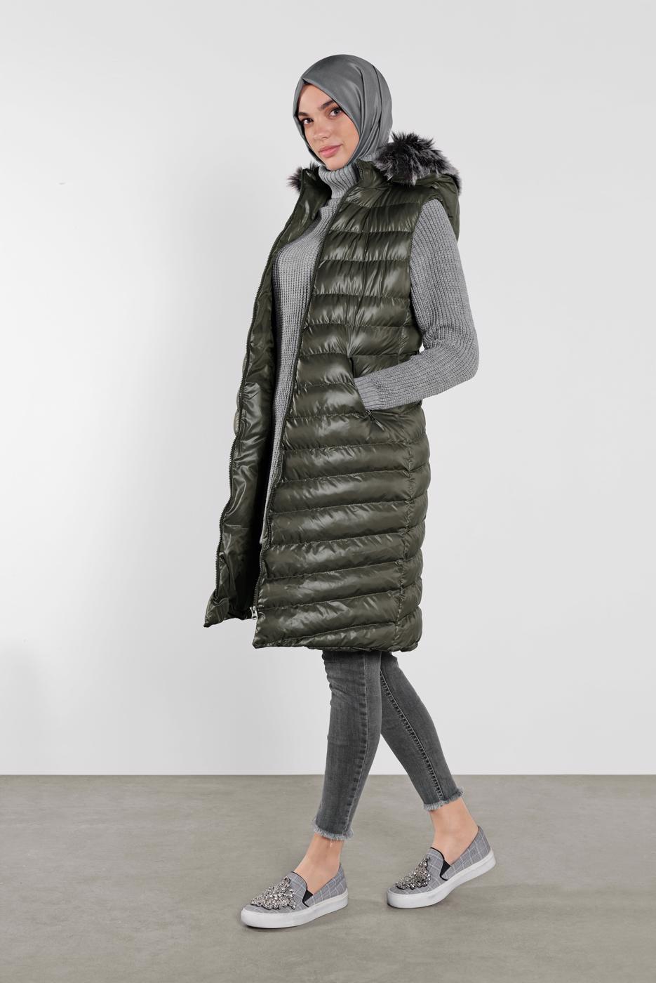 Hijab clothing KHAKI FAUX-FUR-TRIM HOODED PUFFER GILET 673
