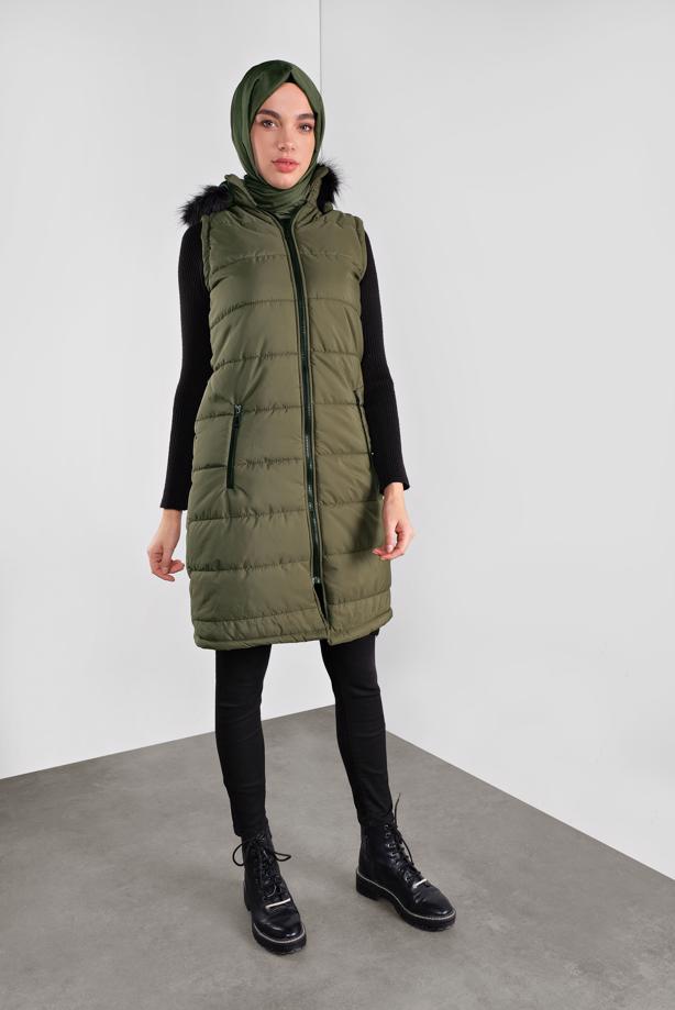 Vêtements hijab  FAUX-FUR-TRIM HOODED GILET 1000  - TRENDTESETTÜR