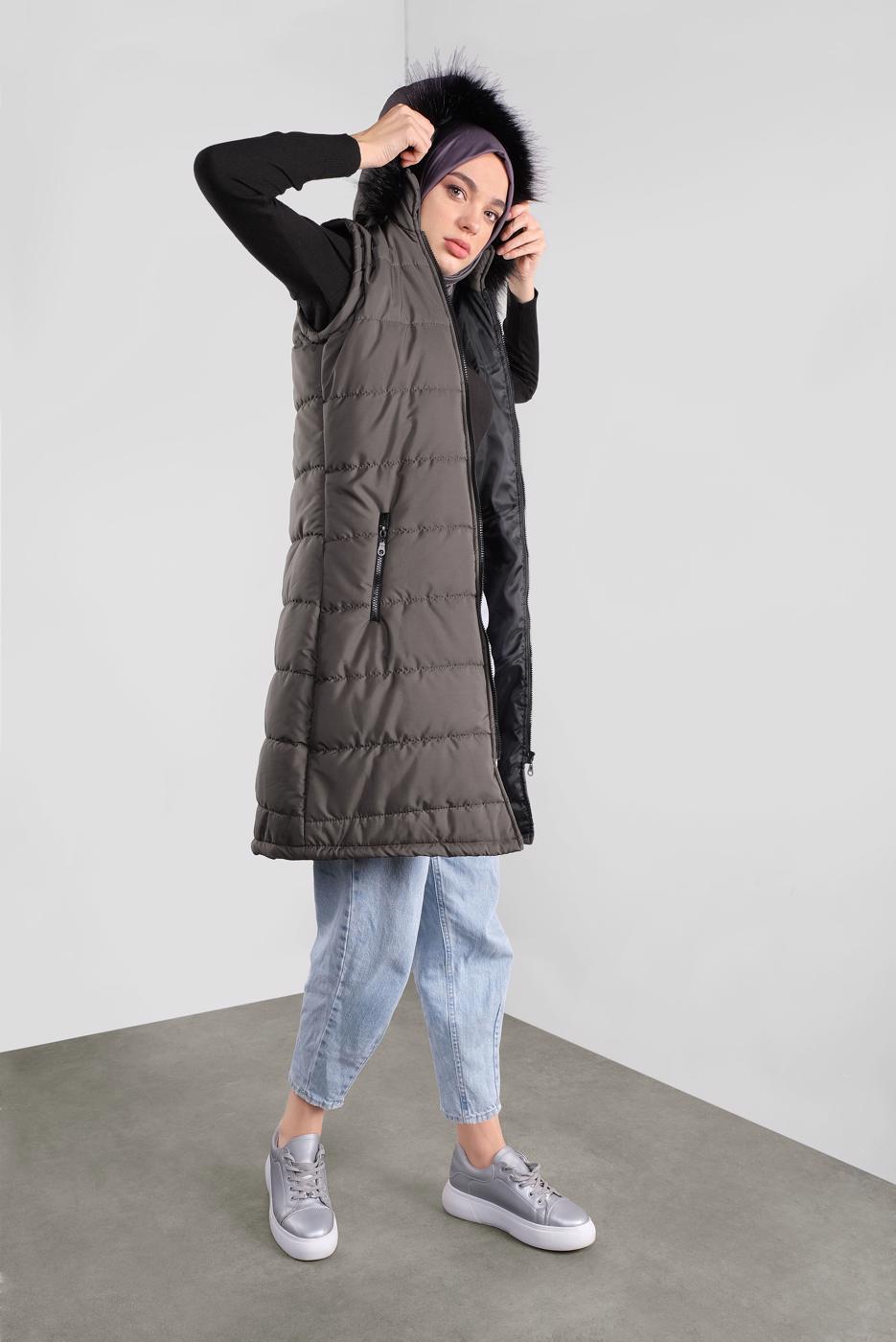 Vêtements hijab GRIS DOUDOUNE À CAPUCHE EN EFFET FOURRURE 1000 