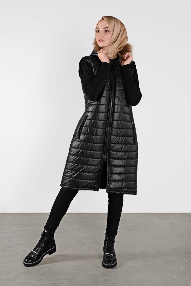 Vêtements hijab  FAUX-FUR-TRIM HOODED PUFFER GILET 1453 - TRENDTESETTÜR
