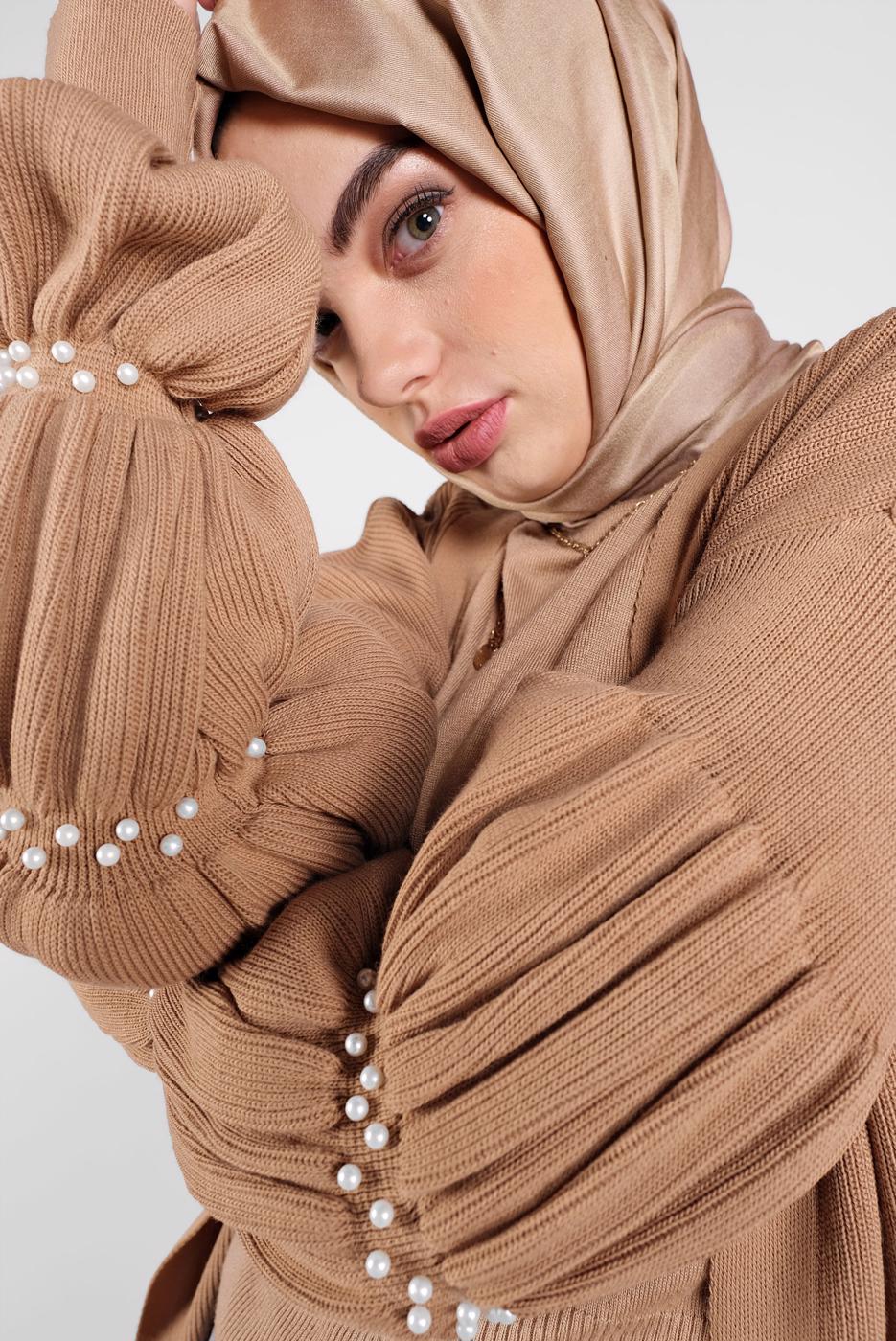 Tesettür giyim KAHVE İNCİ İŞLEME DETAYLI HIRKA 82441