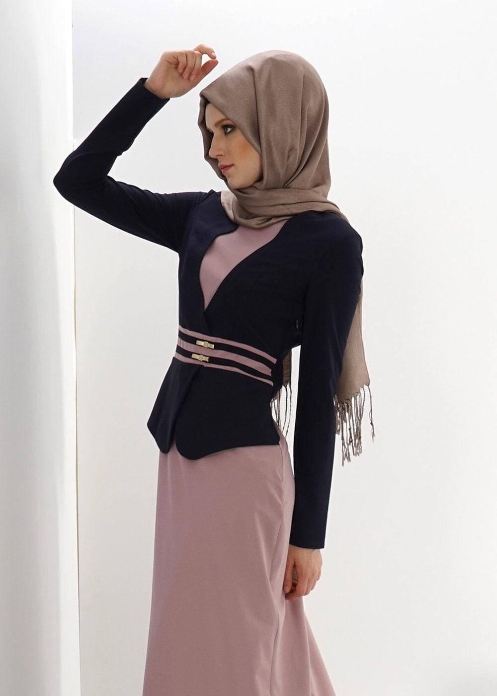 Tesettür giyim PEMBE ALVİNA DANTEL DETAYLI ELBİSE T 4242