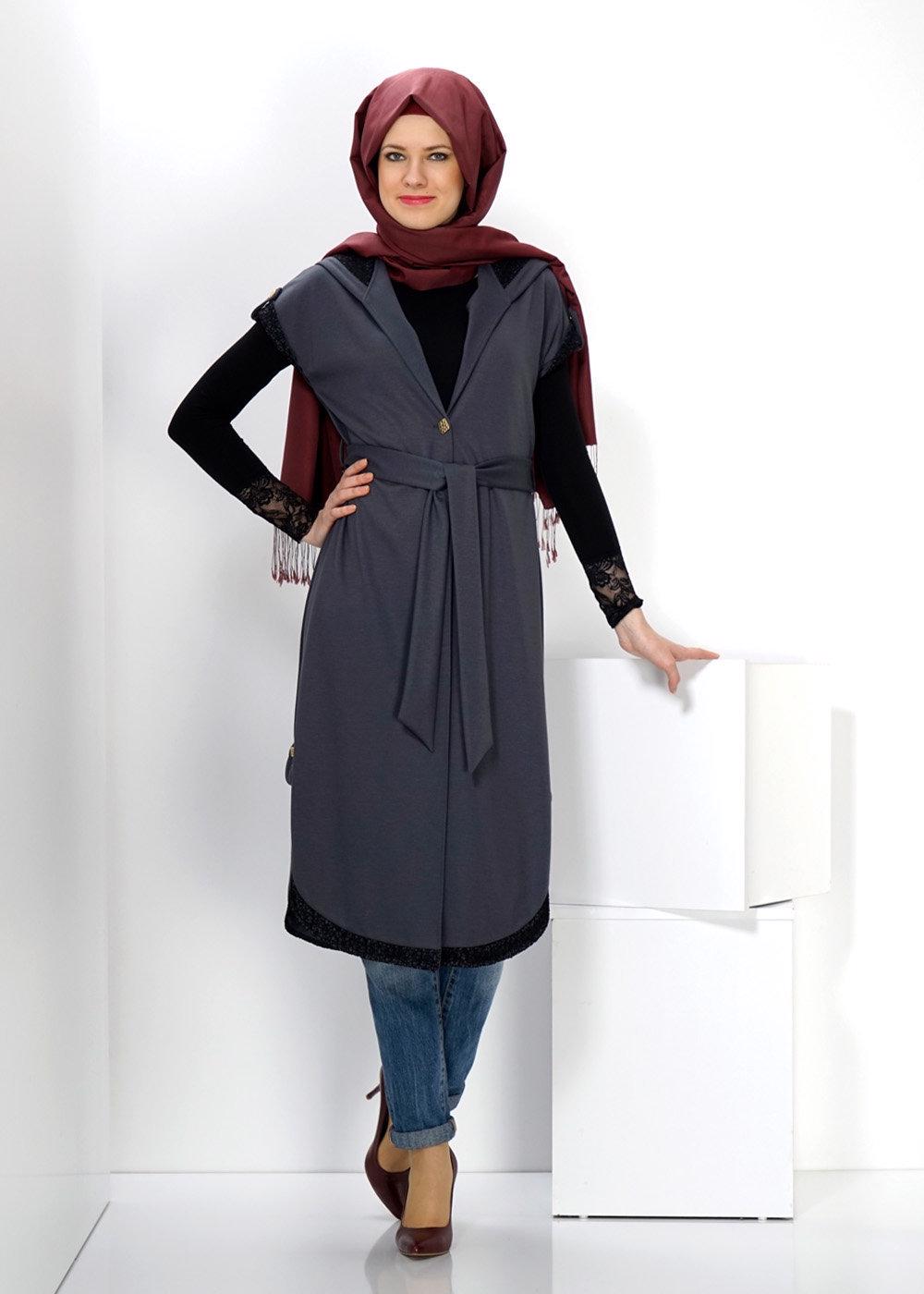 Tesettür giyim GRİ ALVİNA KAPÜŞONLU KUŞAKLI YELEK 4514 