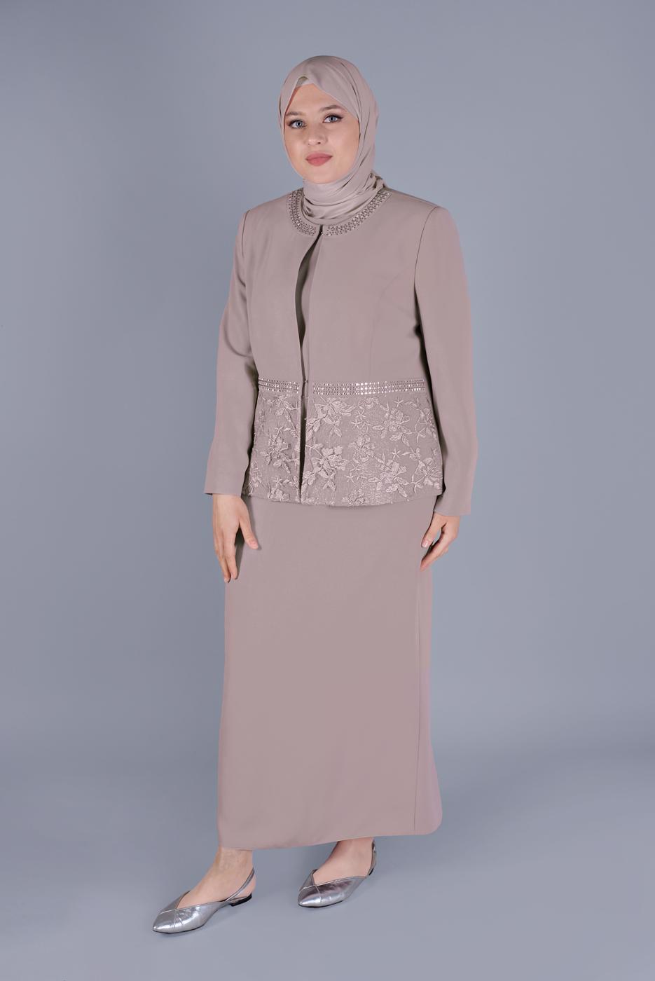 Hijab clothing CREAM PATTERNED JEWELED 3-PIECE SKIRT SUIT SET