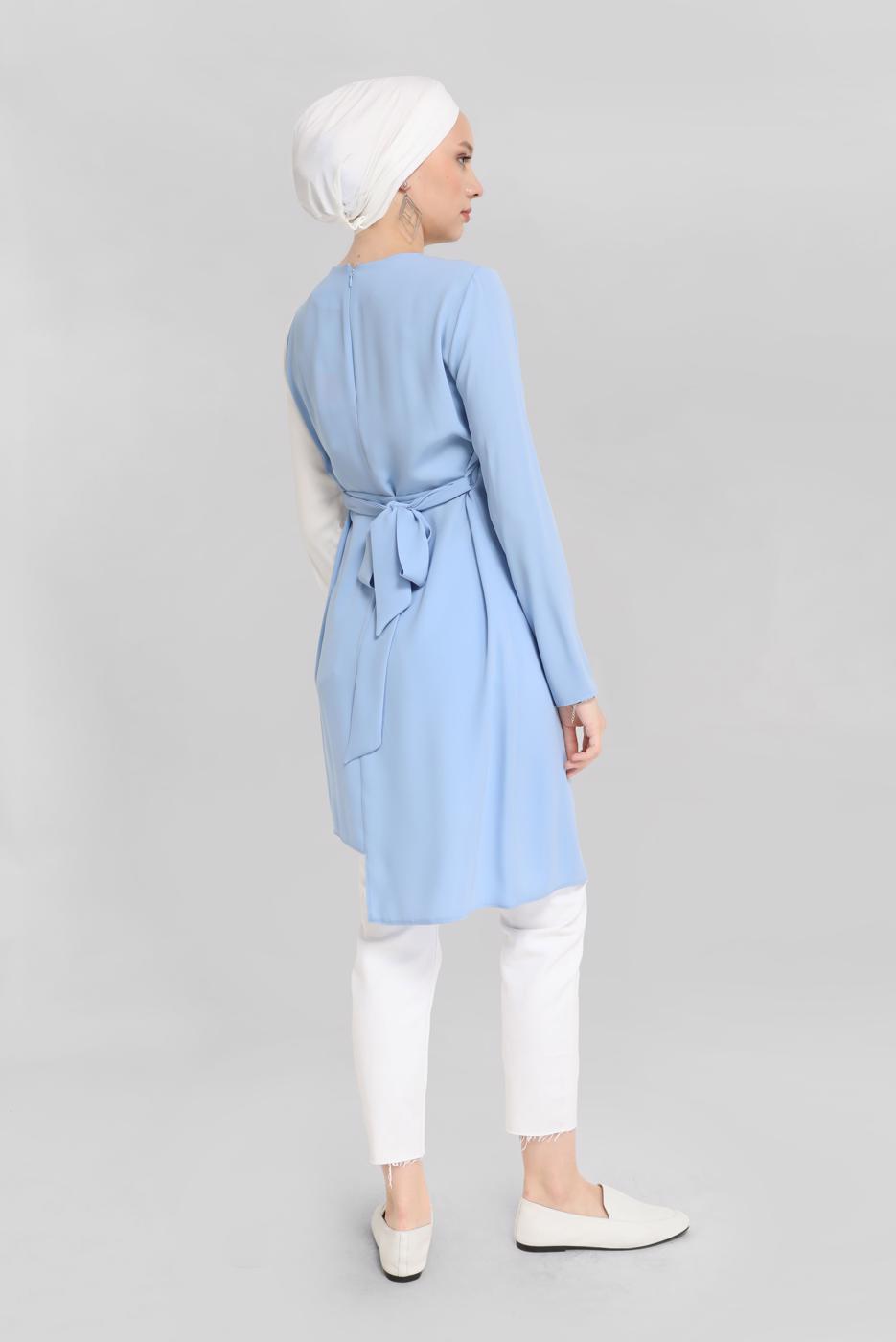 Tesettür giyim MAVİ ALVİNA ÇİÇEK DESENLİ KUŞAKLI TUNİK T 40865