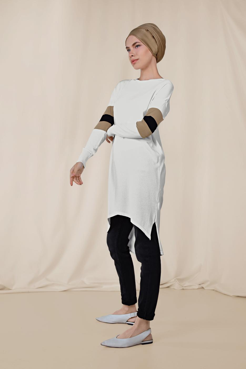 Tesettür giyim KREM  ALVİNA YANLARI YIRTMAÇLI TUNİK 4140