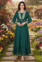 Vêtements hijab VERT ALVINA ROBE DE SOIRÉE EN MOUSSELINE AVEC GEM DETAILS T 5916