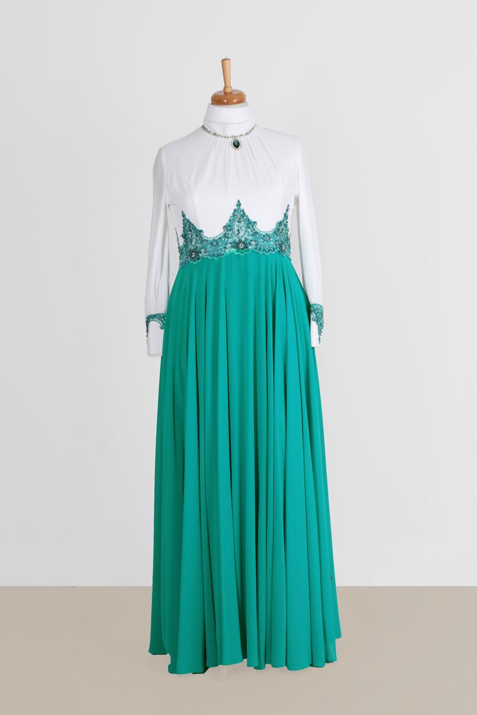 Tesettür giyim MAVİ ALVİNA TAŞ DETAYLI GÜPÜRLÜ ŞİFON ABİYE 5952 