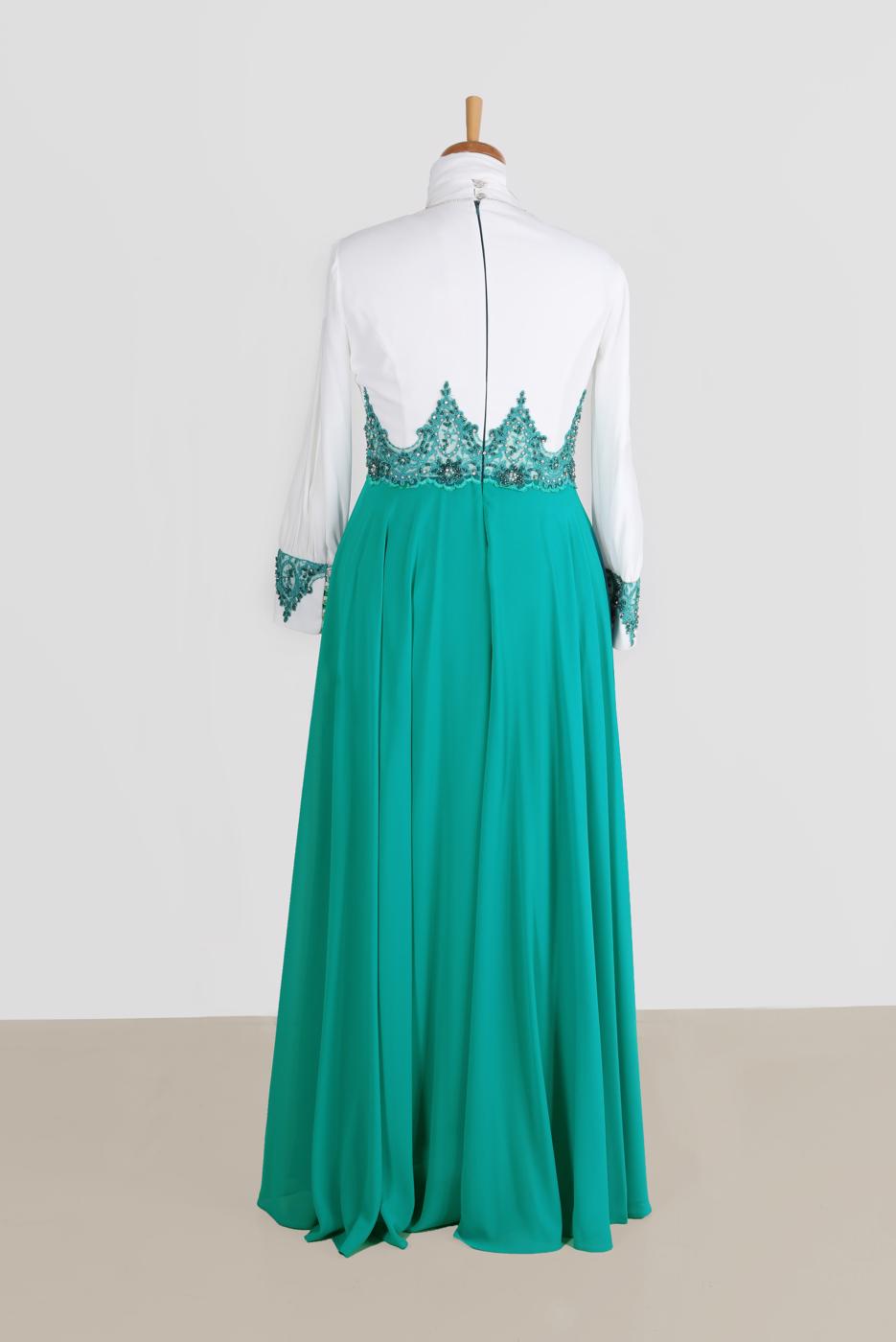 Tesettür giyim MAVİ ALVİNA TAŞ DETAYLI GÜPÜRLÜ ŞİFON ABİYE 5952 