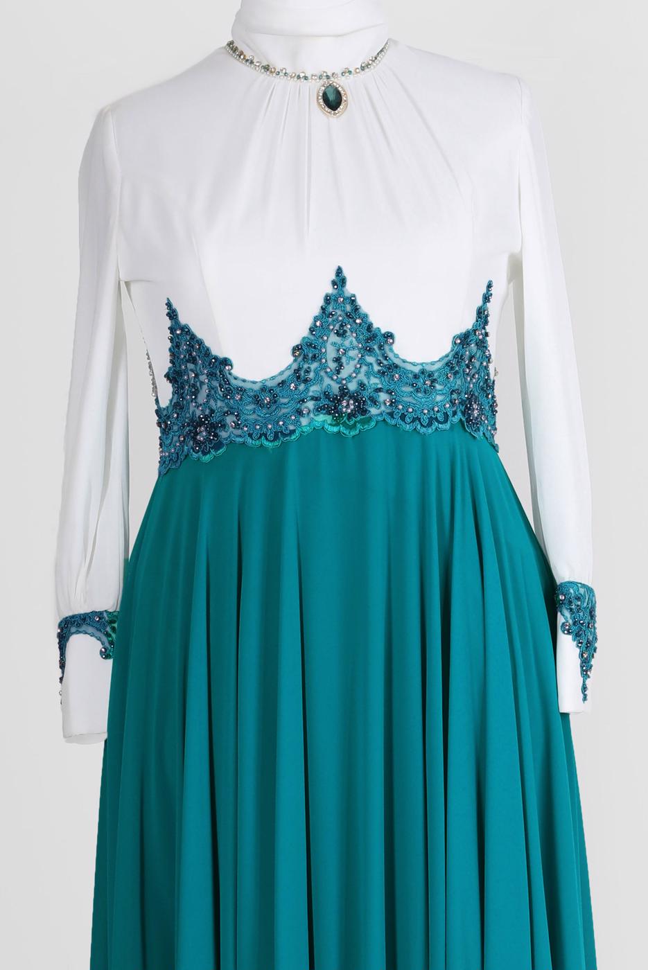 Vêtements hijab BLEU ALVİNA GEM DETAIL GUIPURED ROBE DE SOIRÉE EN MOUSSELINE 5952