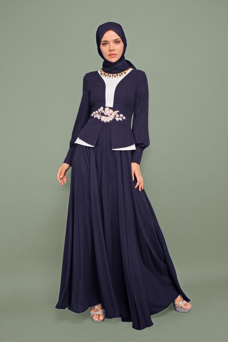 Tesettür giyim LACİVERT NAKIŞ İŞLEMELİ BONCUKLU ABİYE T 5957