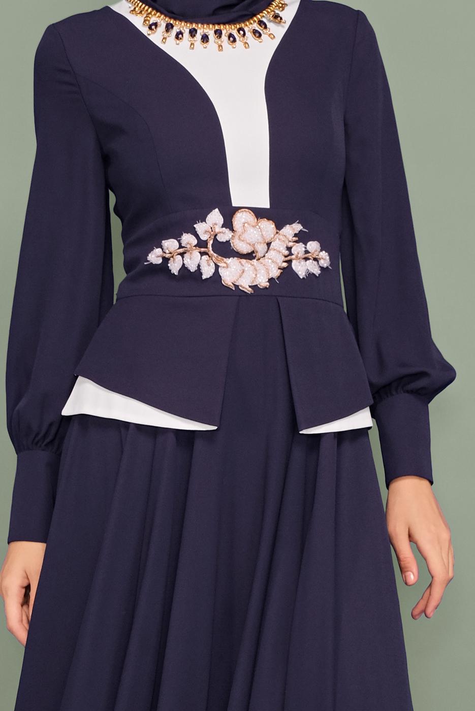 Tesettür giyim LACİVERT NAKIŞ İŞLEMELİ BONCUKLU ABİYE T 5957