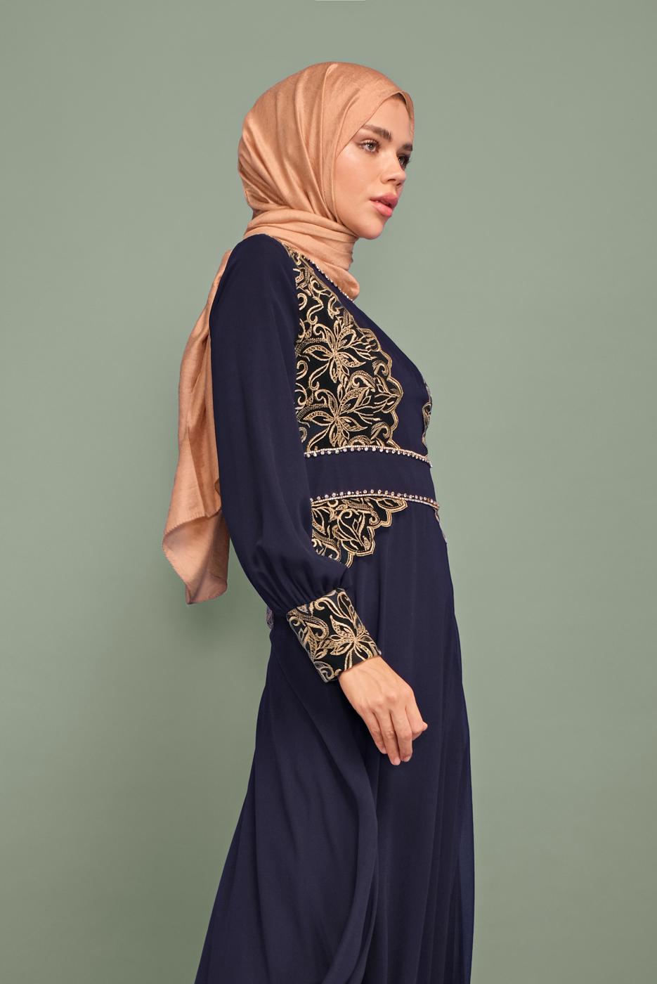 Tesettür giyim LACİVERT NAKIŞ İŞLEMELİ ABİYE T 5972 