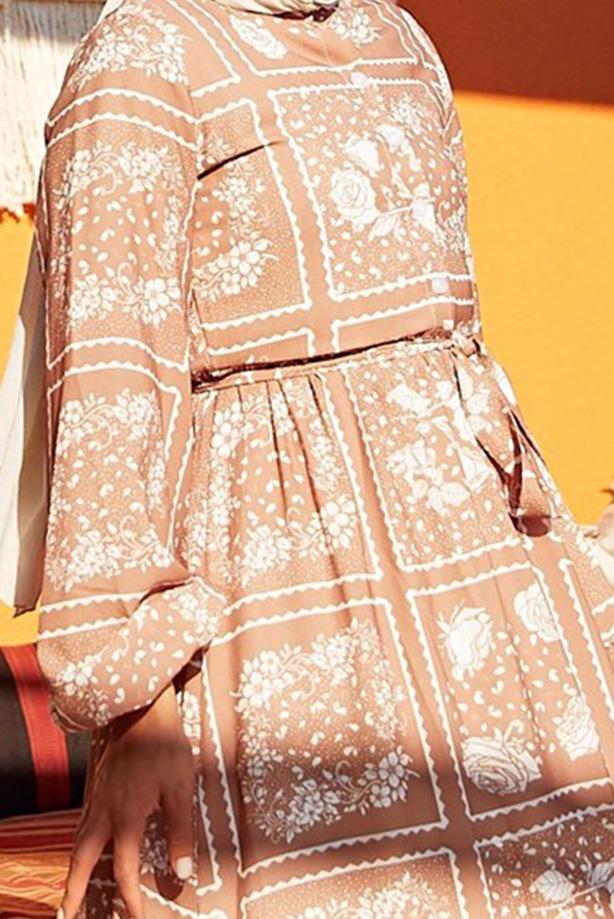 Vêtements hijab  BELTED FLORAL DRESS 640000  - TRENDTESETTÜR
