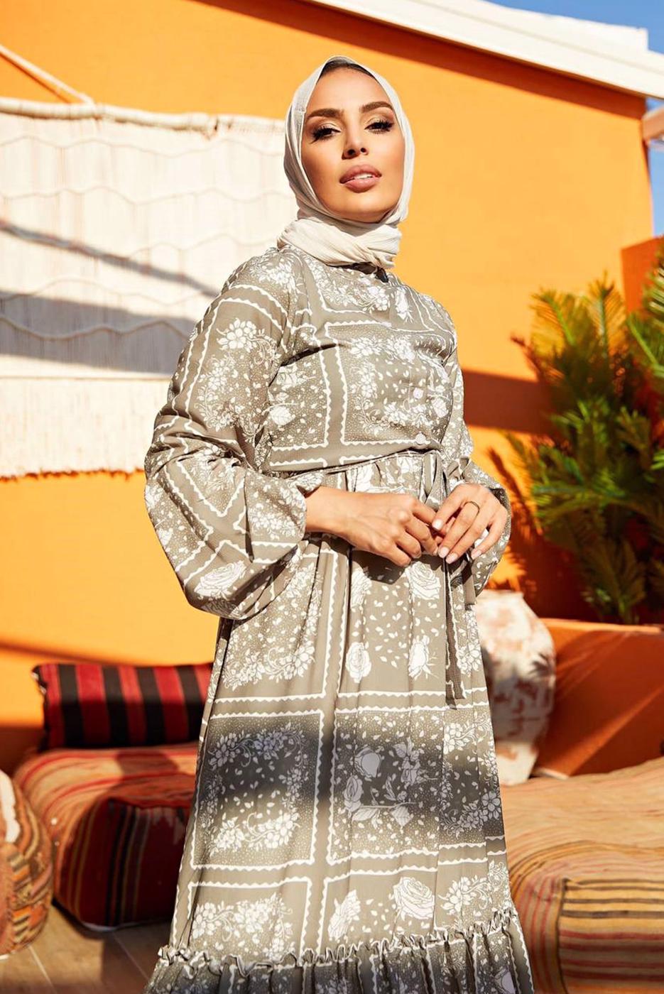 Vêtements hijab KAKI ROBE FLORALE CEINTURÉE 640000