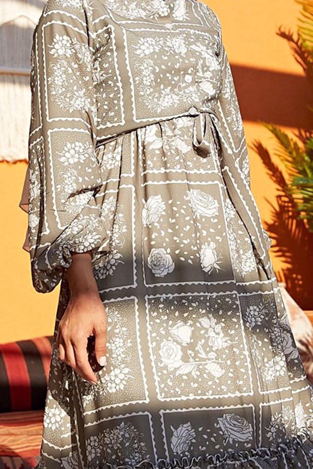 Vêtements hijab  BELTED FLORAL DRESS 640000  - TRENDTESETTÜR