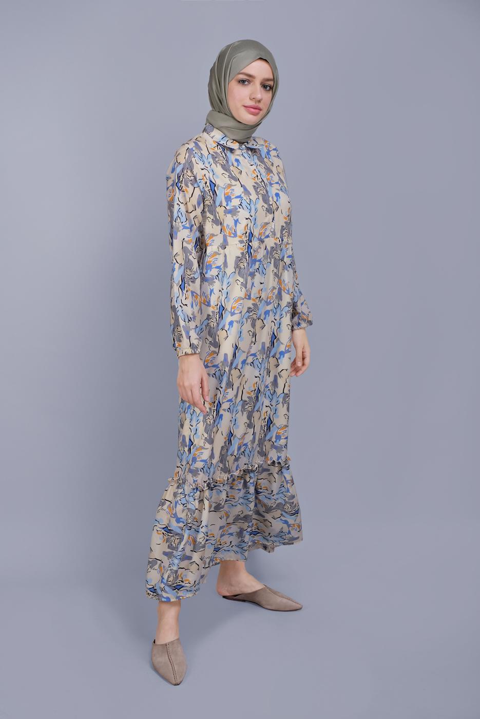 Tesettür giyim BEJ DESENLİ VOLANLI ELBİSE  00001 