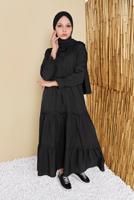 Tesettür giyim SİYAH MANŞETLERİ LASTİKLİ VOLANLI ELBİSE 2534