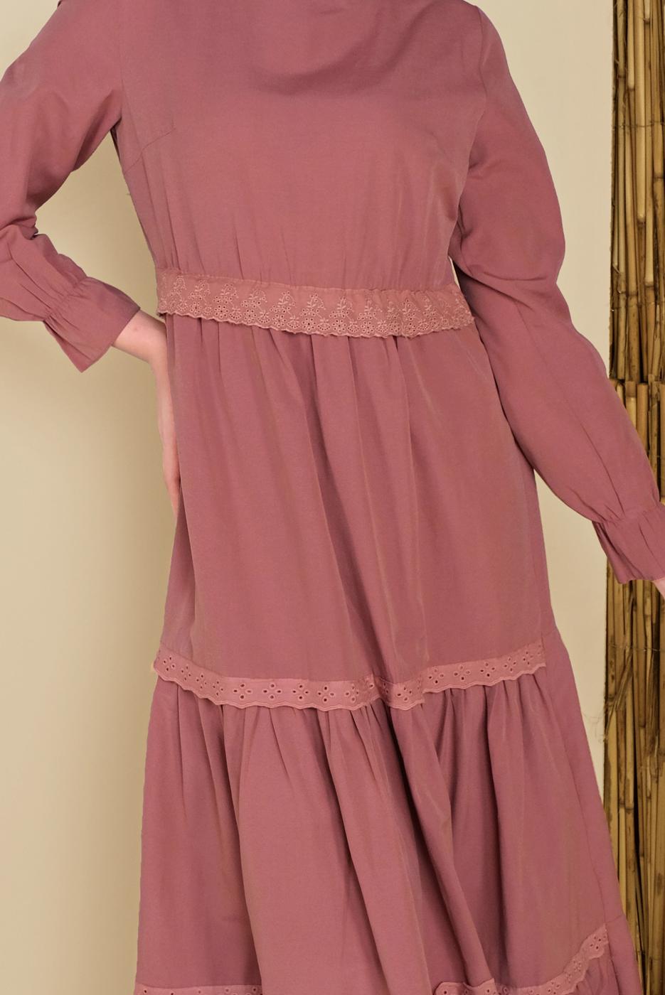 Tesettür giyim PEMBE MANŞETLERİ LASTİKLİ VOLANLI ELBİSE 2534