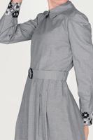 Tesettür giyim SİYAH ALVİNA PAMUKLU KAZAYAĞI DESENLİ NAKIŞ DETAYLI ELBİSE T 40520