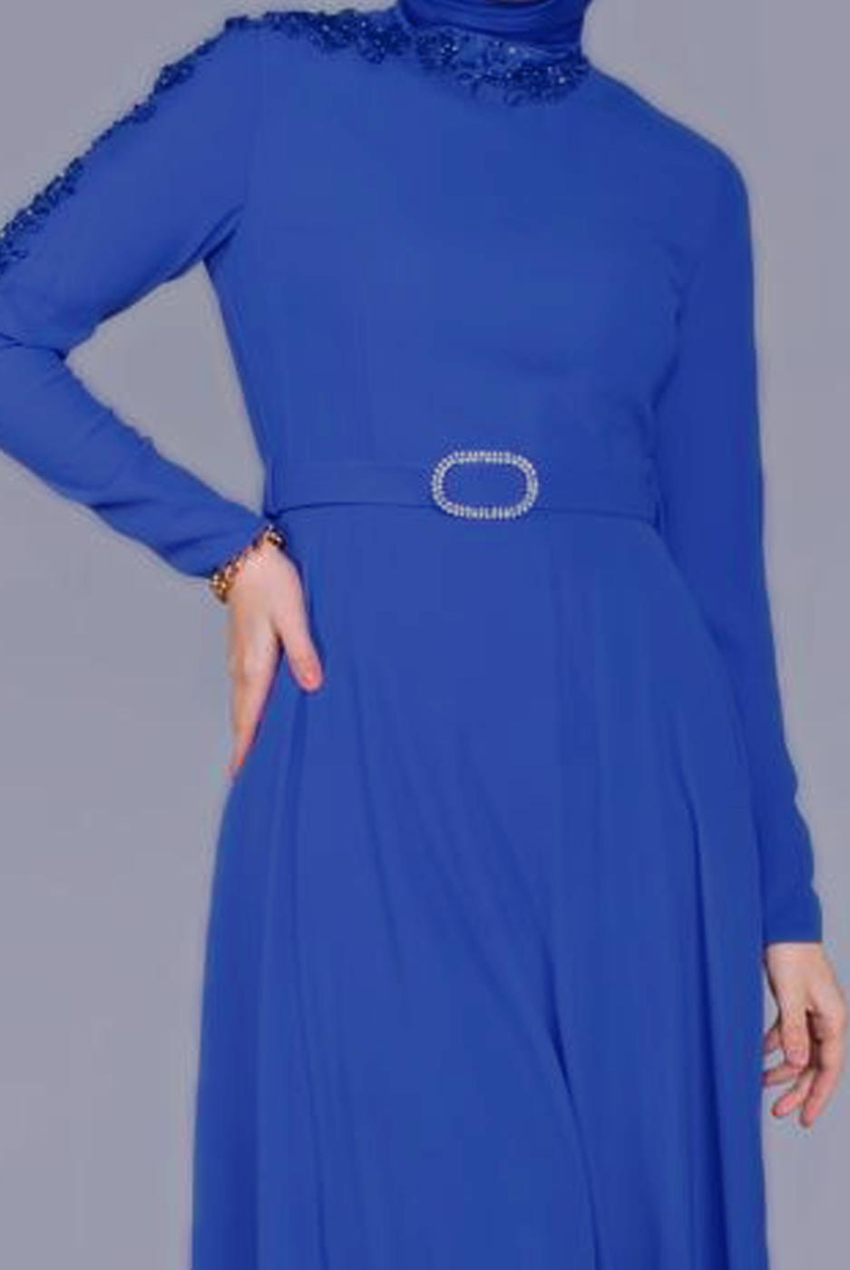 Tesettür giyim LACİVERT ALVİNA NAKIŞ DETAYLI KEMERLİ ELBİSE 40585