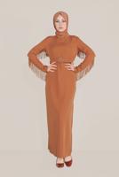 Tesettür giyim TURUNCU ALVİNA KOLLARI VE SIRTI PÜSKÜLLÜ KEMERLİ ELBİSE T 40626