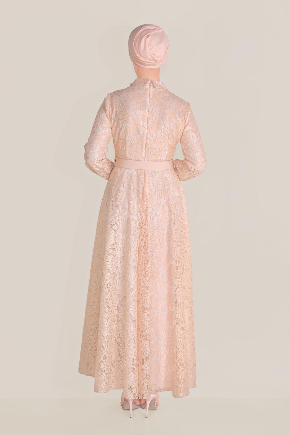 Tesettür giyim PUDRA ALVİNA KEMERLİ DANTEL ELBİSE 40630 