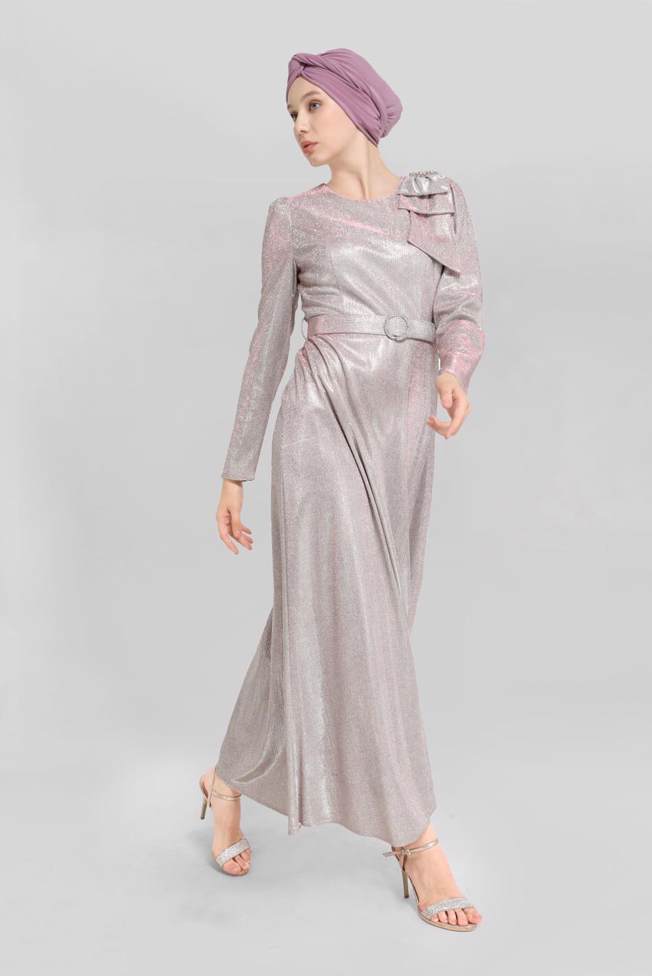 Tesettür giyim PUDRA ALVİNA FİYONK DETAYLI ELBİSE T 40769