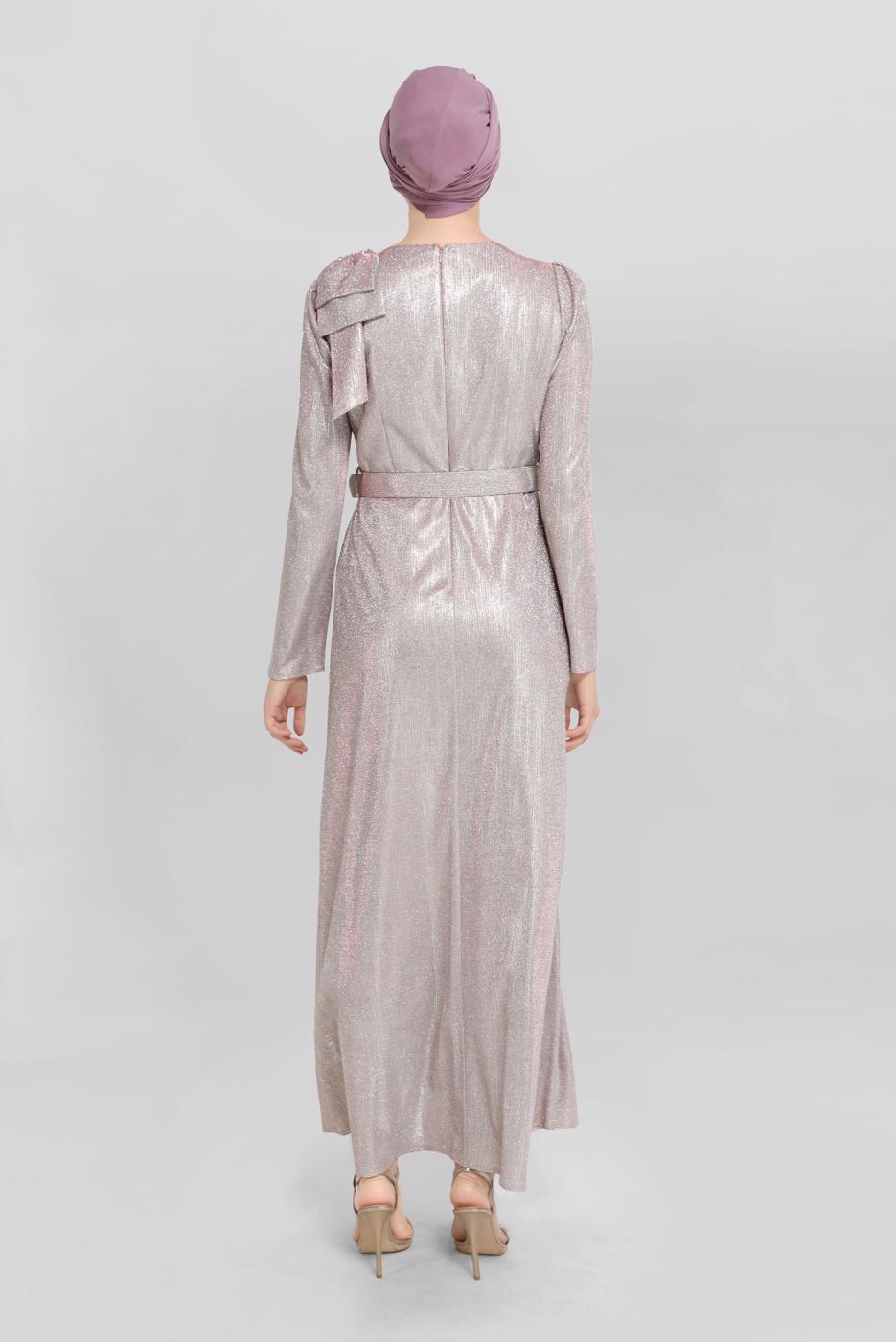 Tesettür giyim PUDRA ALVİNA FİYONK DETAYLI ELBİSE T 40769