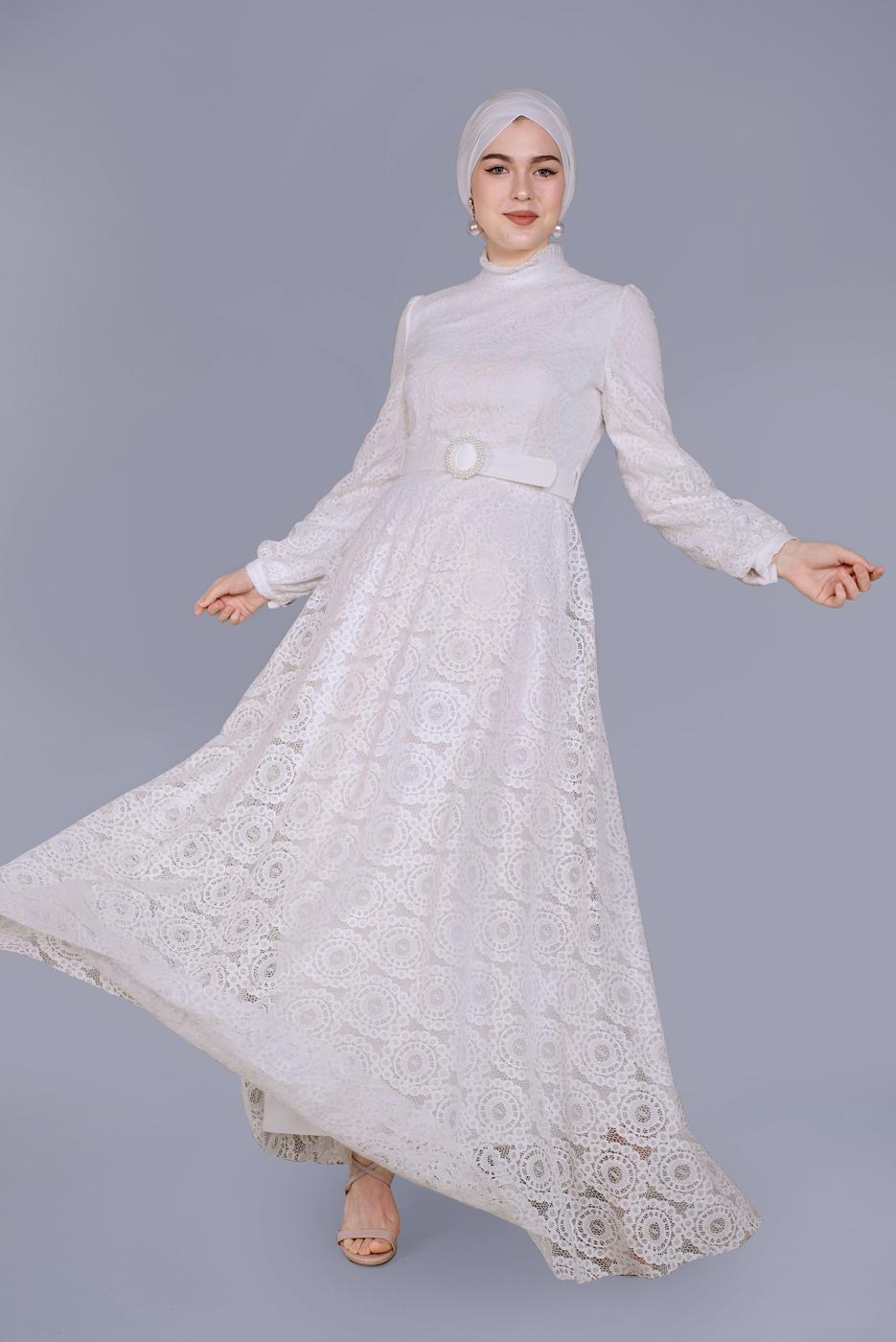 Tesettür giyim EKRU ALVİNA DANTELLİ YUVARLAK YAKA ELBİSE T 41662