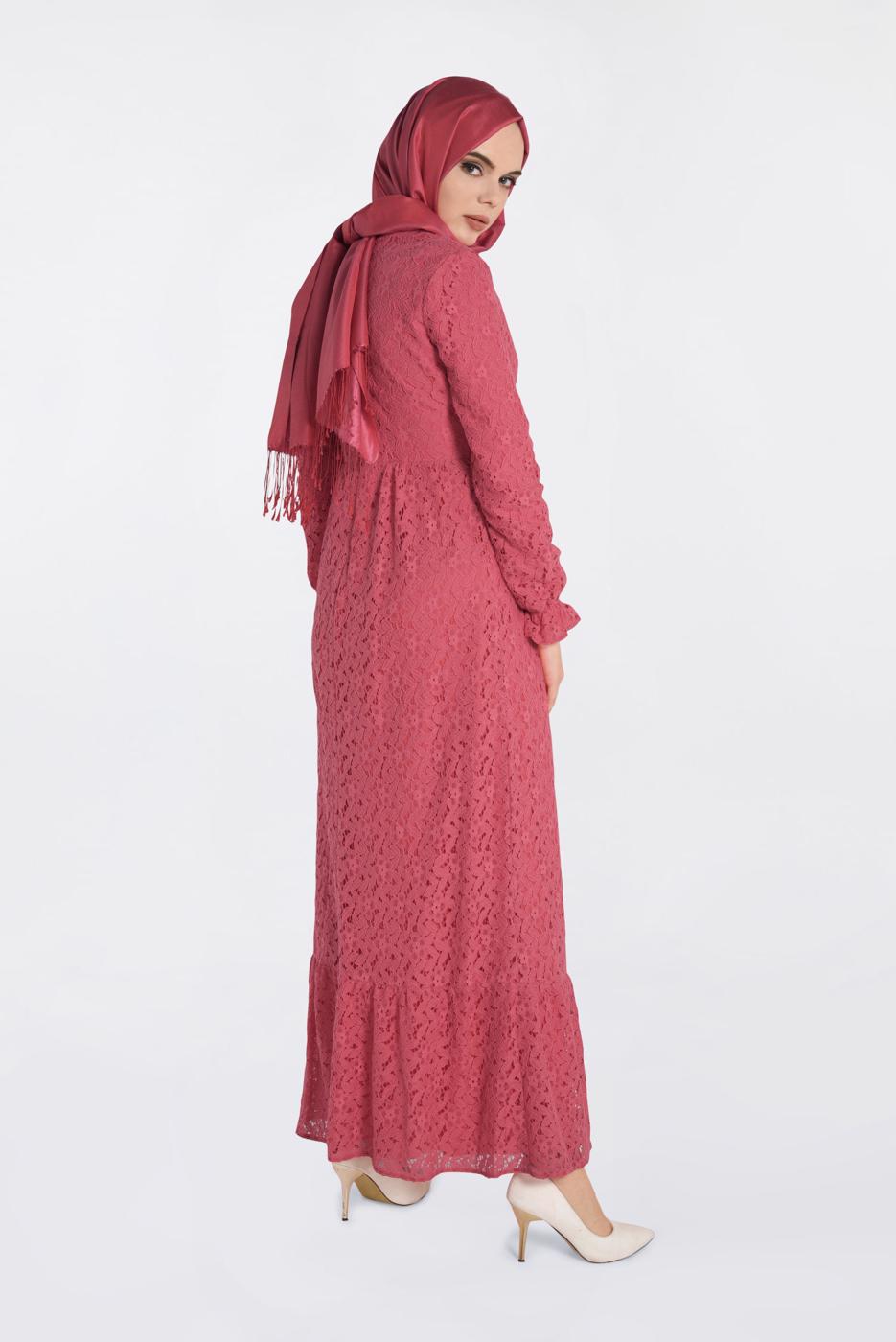 Tesettür giyim MERCAN ALVİNA YUVARLAK YAKA DANTELLİ ELBİSE 4390