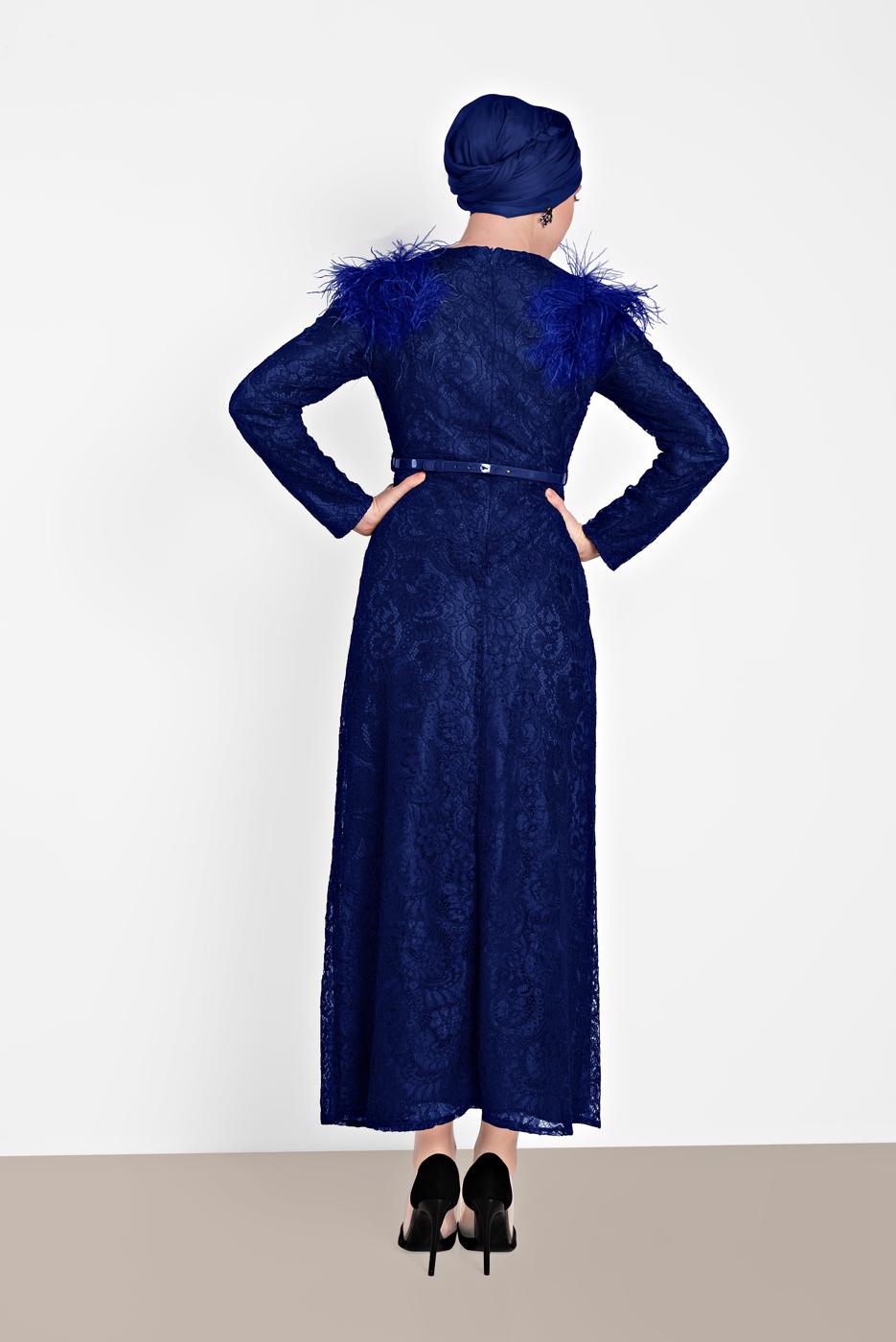 Tesettür giyim LACİVERT ALVİNA TÜY DETAYLI GÜPÜRLÜ ELBİSE T 4464