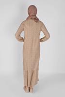 Tesettür giyim BEJ MANŞETLERİ LASTİKLİ DESENLİ ELBİSE 5166 