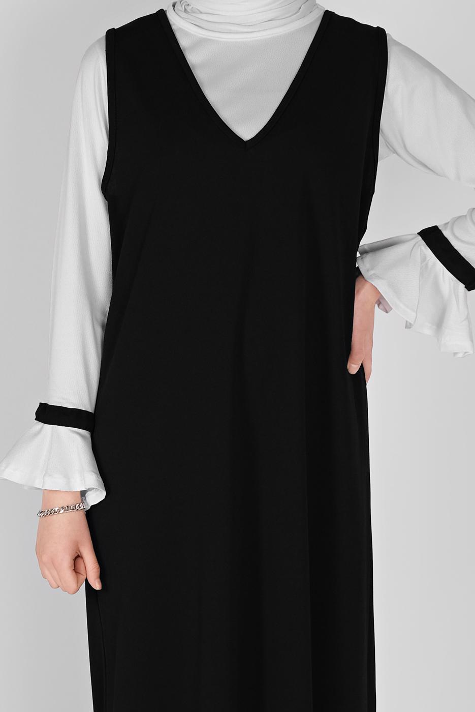 Tesettür giyim SİYAH GENİŞ KOL FIRFIRLI İKİLİ ELBİSE 5956 