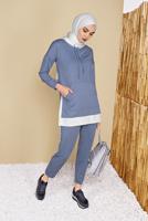 Tesettür giyim MAVİ KAPÜŞONLU PARÇA DETAYLI İKİLİ PANTOLONLU EŞOFMAN TAKIMI 0555
