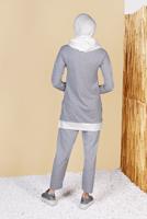 Tesettür giyim GRİ KAPÜŞONLU PARÇA DETAYLI İKİLİ PANTOLONLU EŞOFMAN TAKIMI 0555