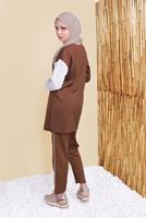 Tesettür giyim KAHVE YAZI BASKILI İKİLİ PANTOLONLU EŞOFMAN TAKIMI 2056