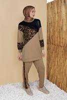Tesettür giyim KAHVE LEOPAR VE DERİ DETAYLI EŞOFMAN TAKIMI 2156 