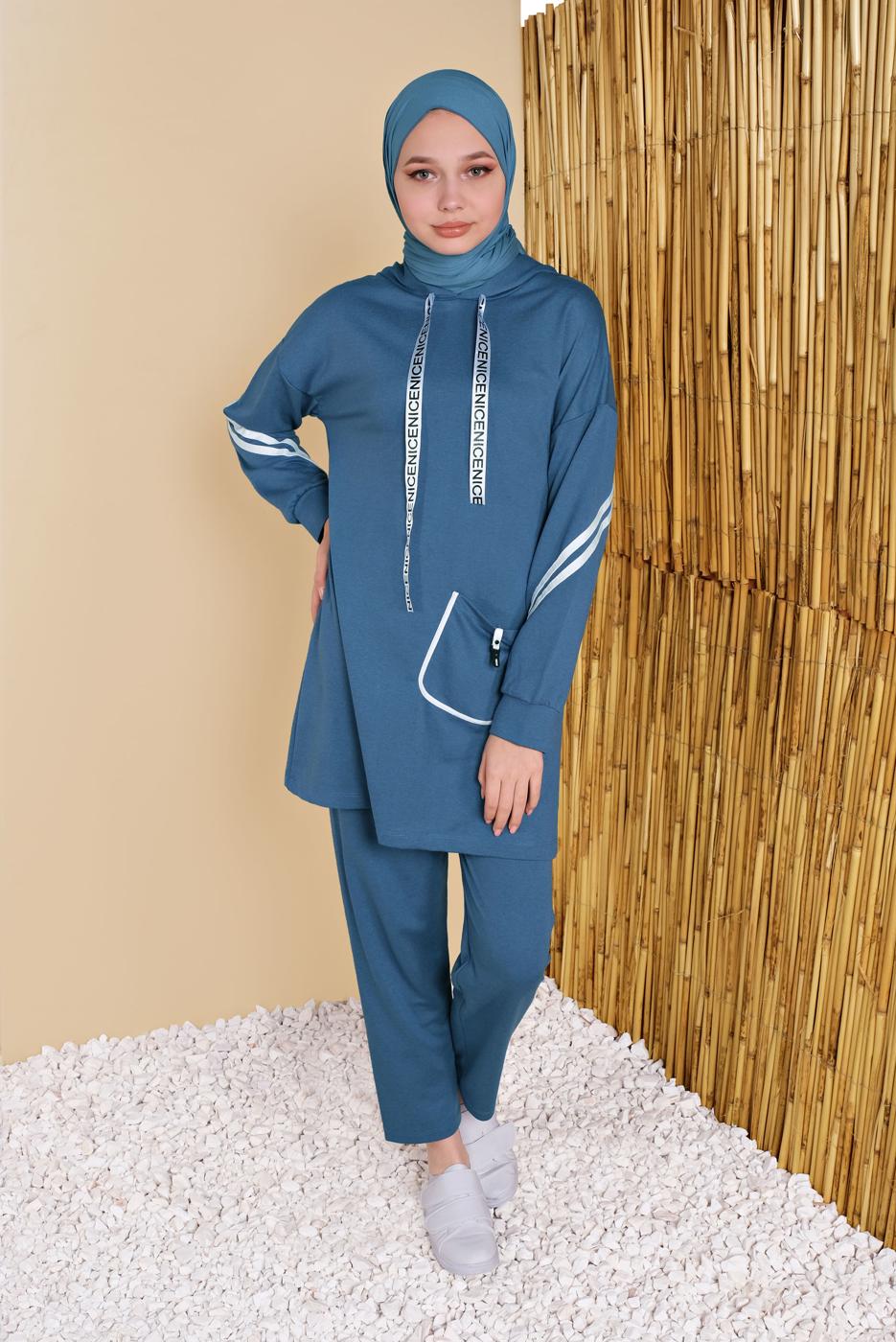 Tesettür giyim LACİVERT ŞERİTLİ KAPÜŞONLU İKİLİ PANTOLONLU EŞOFMAN TAKIM  4056  
