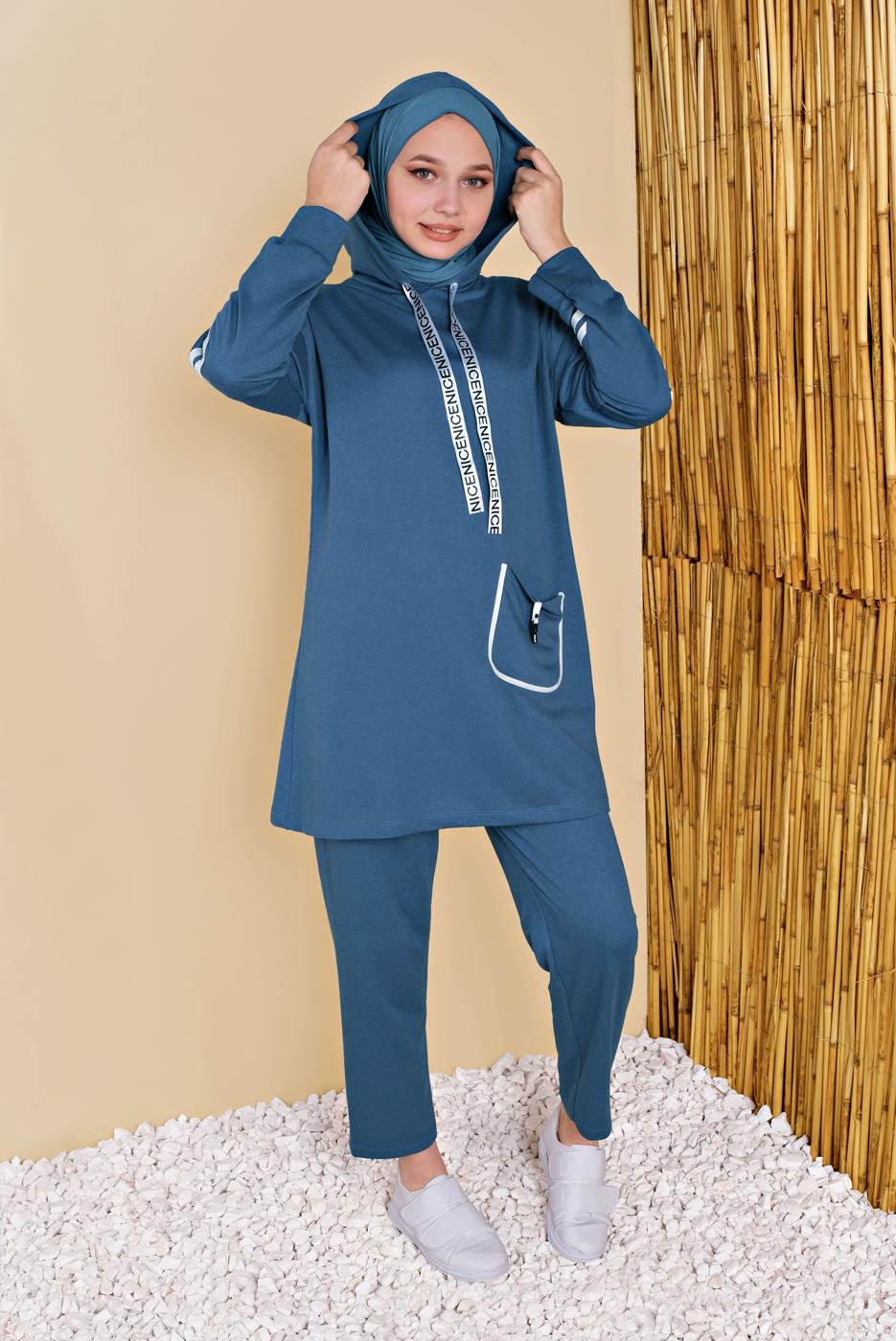 Tesettür giyim LACİVERT ŞERİTLİ KAPÜŞONLU İKİLİ PANTOLONLU EŞOFMAN TAKIM  4056  