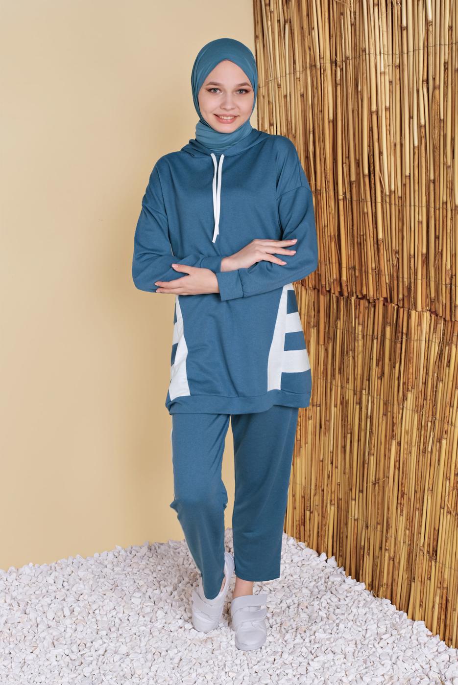 Tesettür giyim LACİVERT İKİ RENK KAPÜŞONLU EŞOFMAN TAKIM 5256