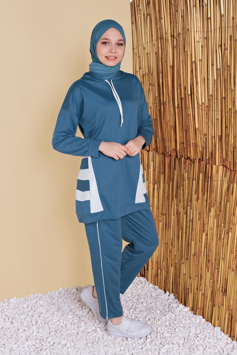 Tesettür giyim LACİVERT İKİ RENK KAPÜŞONLU EŞOFMAN TAKIM 5256