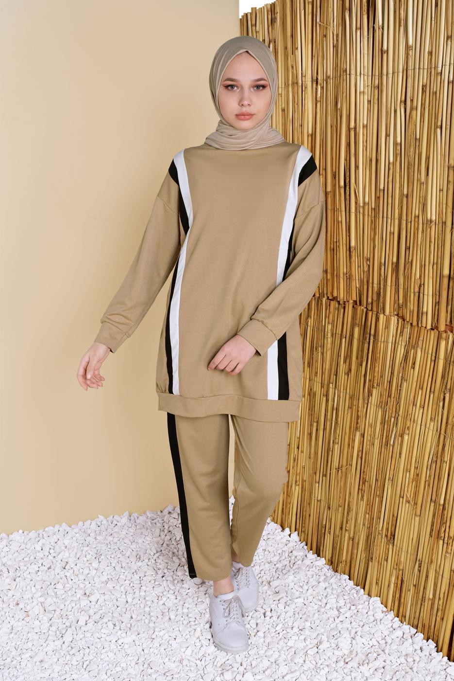 Tesettür giyim KAHVE ŞERİT DETAYLI PANTOLONLU EŞOFMAN TAKIM  8256  