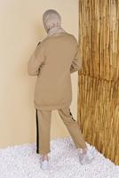 Tesettür giyim KAHVE ŞERİT DETAYLI PANTOLONLU EŞOFMAN TAKIM  8256  