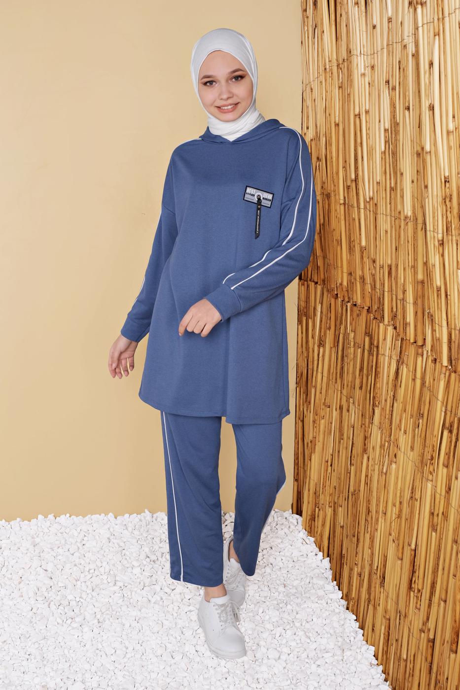 Tesettür giyim LACİVERT ŞERİTLİ KAPÜŞONLU İKİLİ PANTOLONLU TAKIM 8456